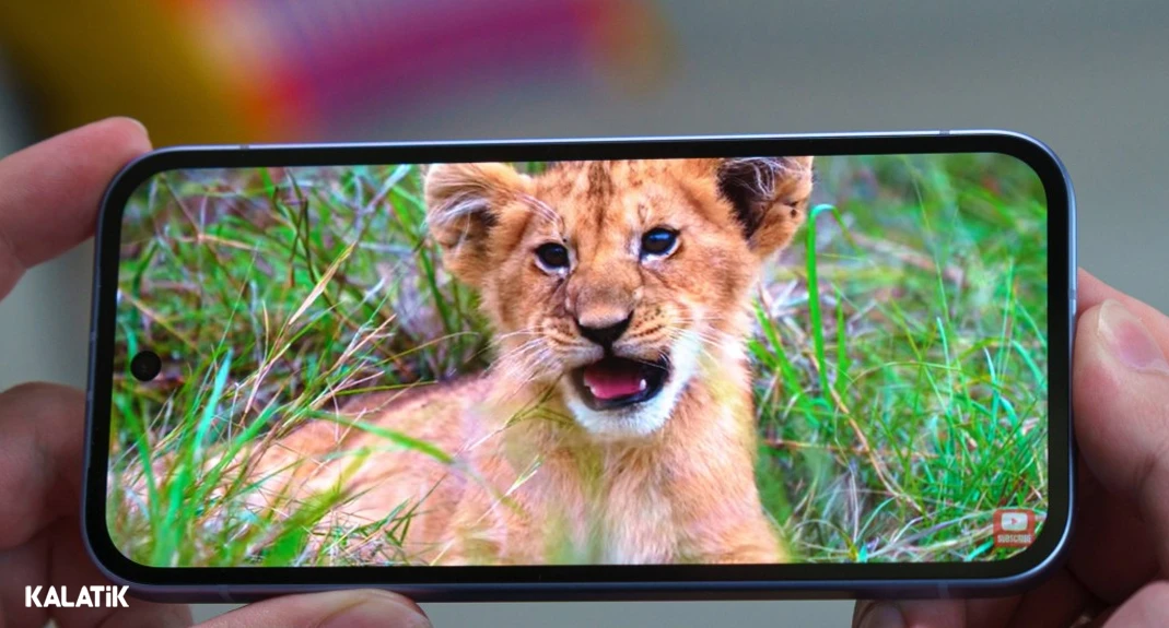 صفحه نمایش گوشی Pixel 9a گوگل